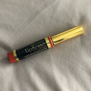 LipSense shade “Roseberry”